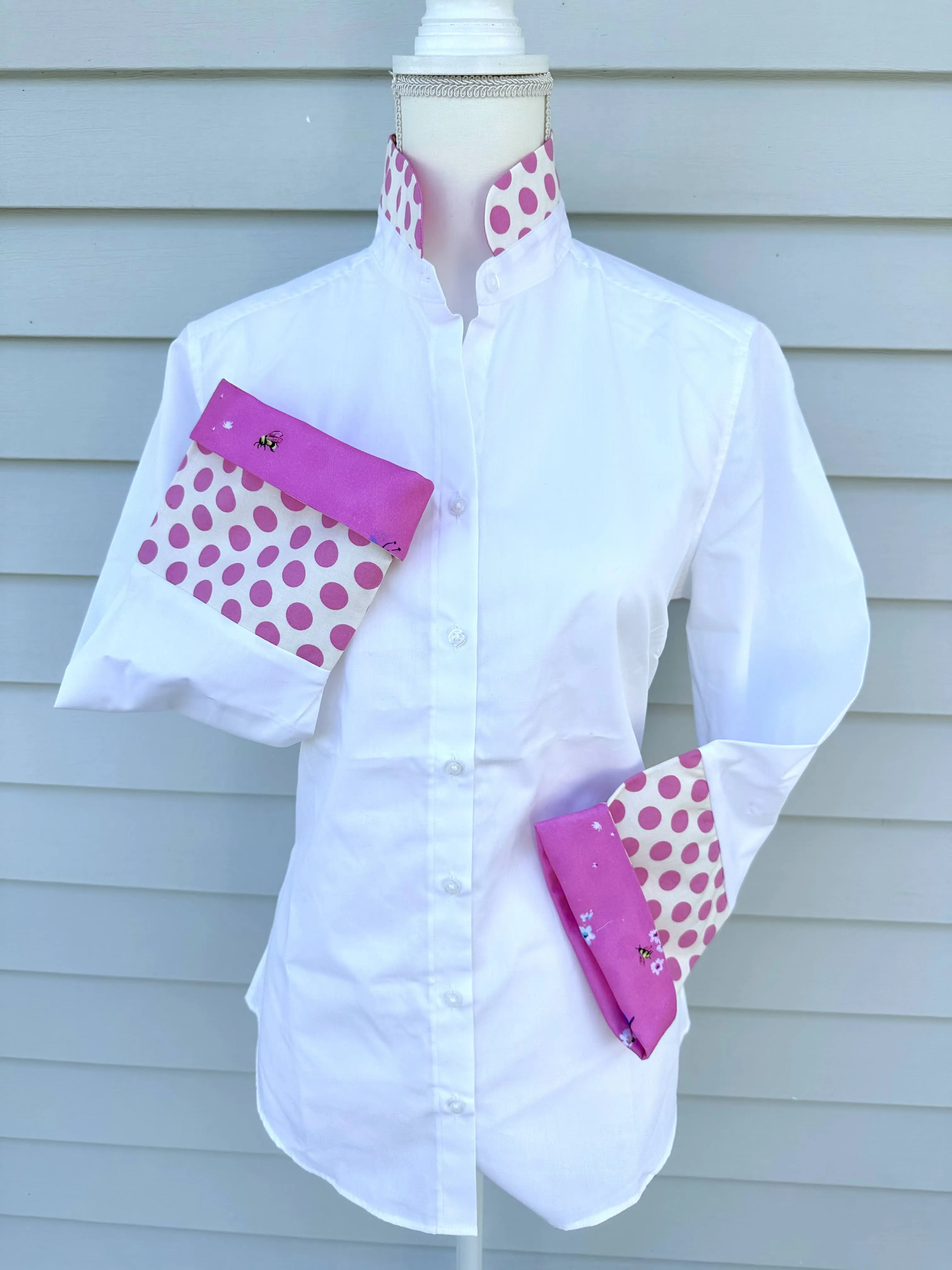 Beth Bell Sleeve - White w/Pink Dots & Bees (LB46)