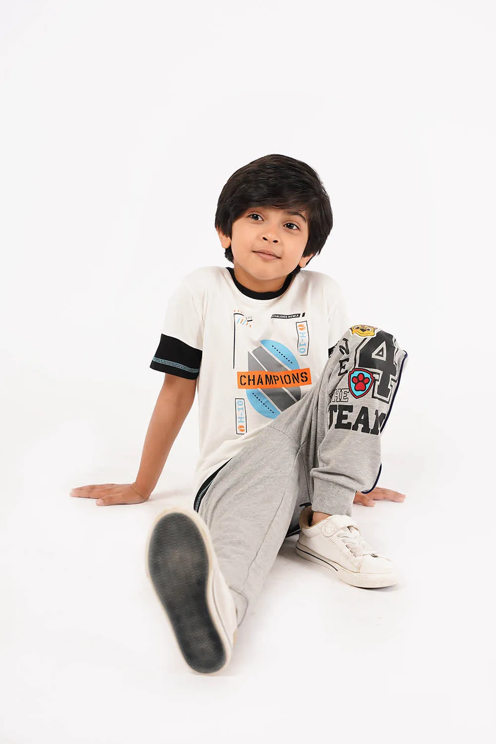 Boy's Short Sleeves Graphics Tee