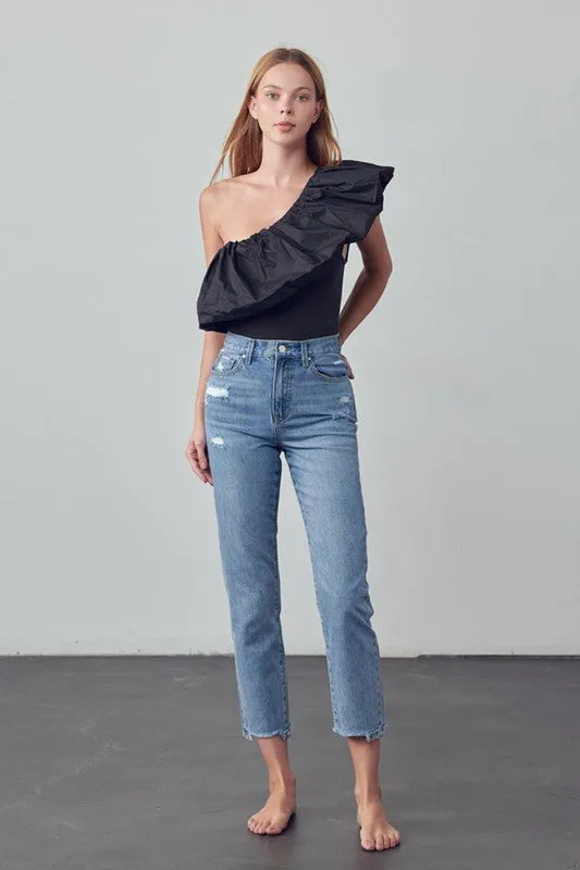 HIGH RISE GIRLFRIEND JEANS