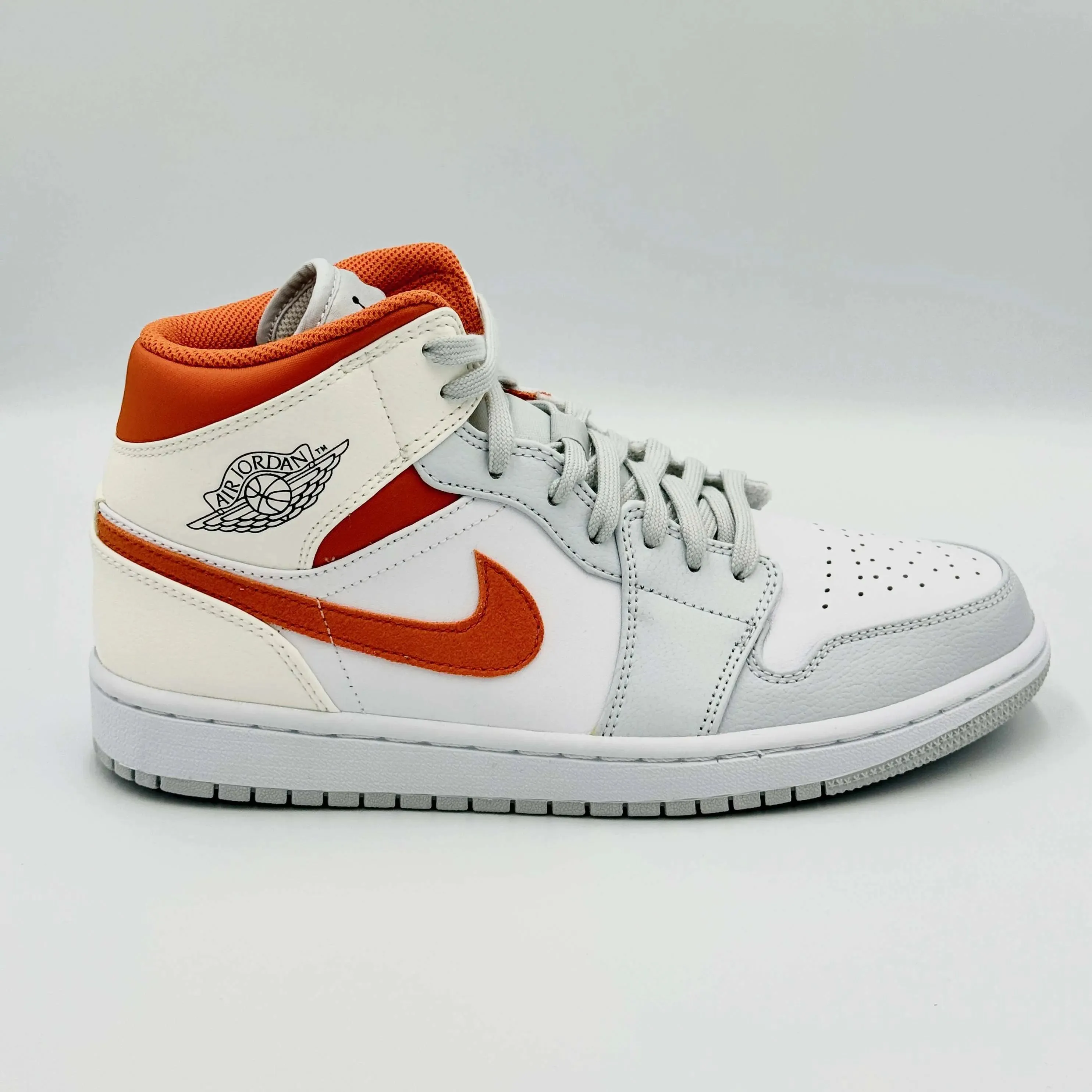 Jordan 1 Mid Starfish Pure Platinum