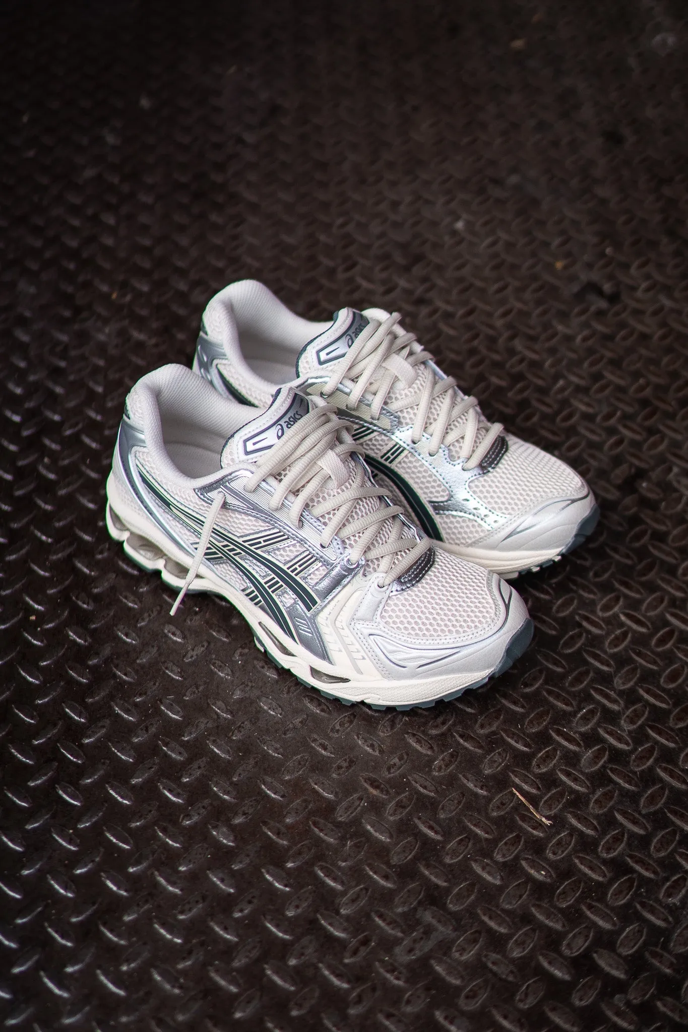 Mens Asics Gel-Kayano 14 (Birch/Dark Pewter)