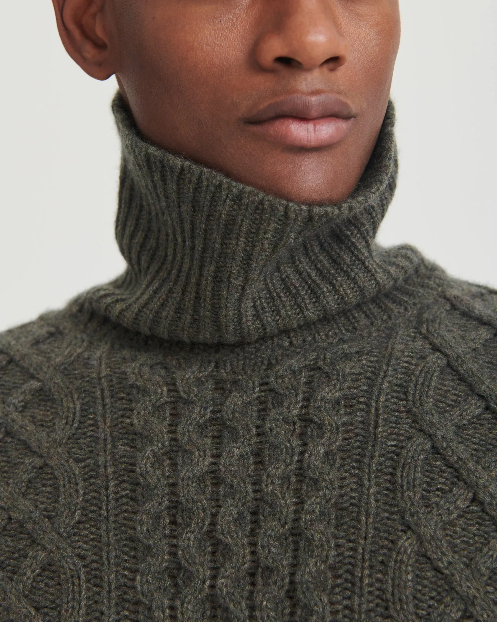 Super Luxe Cashmere Fisherman Cable Turtleneck